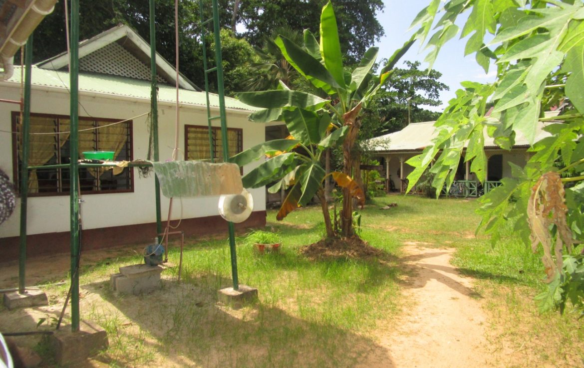 For Sale 1686 Metre Square flat land on la digue with Rental Properties